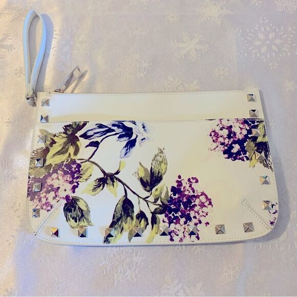WHBM Wristlet Clutch Handbag Studded Floral Vegan Leather NWOT Gorgeous - Picture 1 of 4